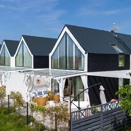 Holiday home Comfortable House With, Whirlpool Bathtub Wrzosowo (Kamien)