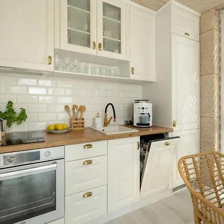 Comfortable House With, Whirlpool Bathtub Holiday home